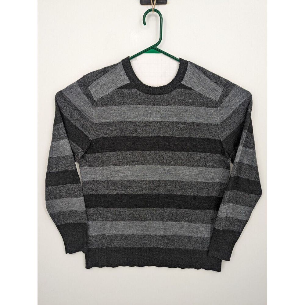 Smartwool Men's Wool Blend Black Gray Striped Crewneck Sweater, Medium EXCELLENT